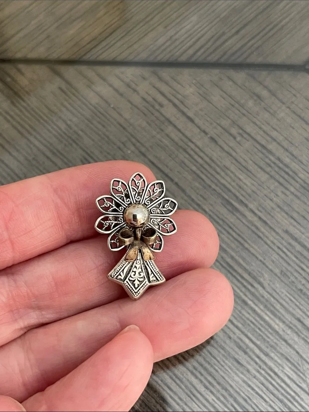Kat's Creations Brooch Angel Cherub Filigree Metal Pin Vintage Designer Jewelry